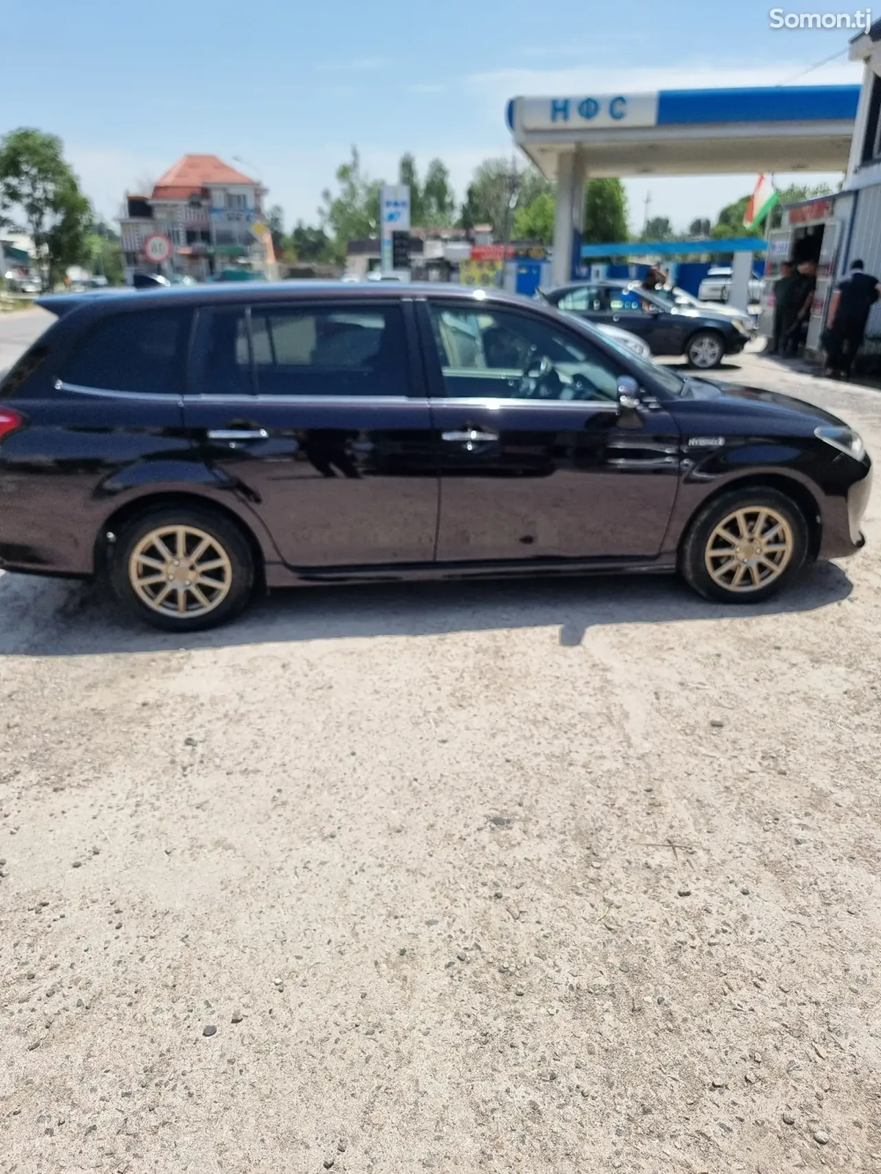 Toyota Fielder 2016 · 1.5 AT