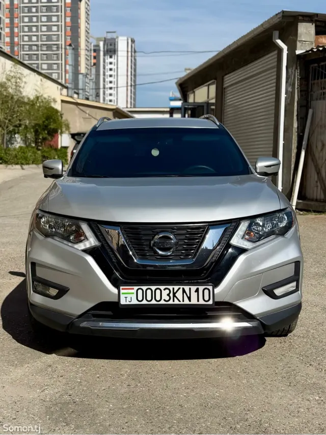 Nissan Rogue 2017 · 2.5 AT