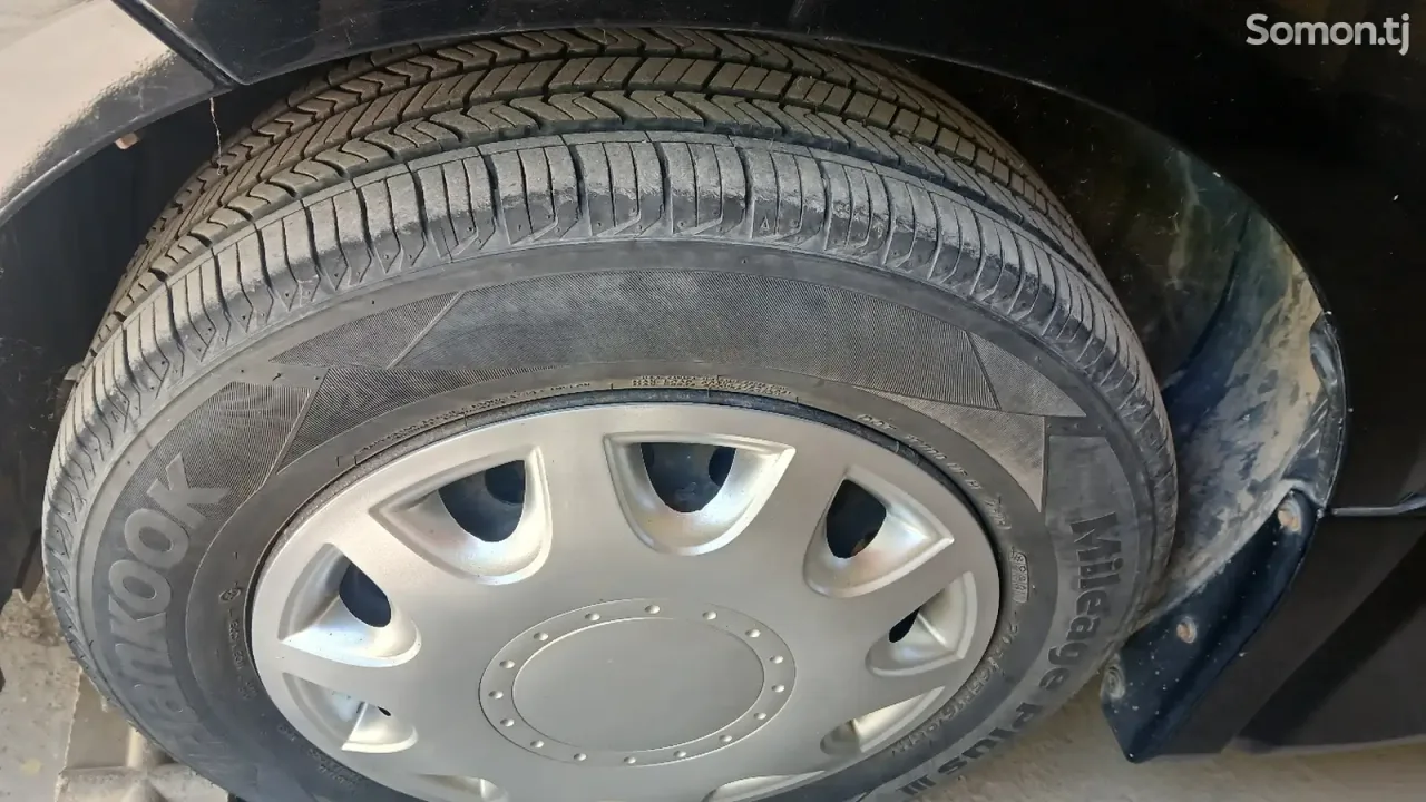 Toyota Voxy 2010 · 2.0 AT