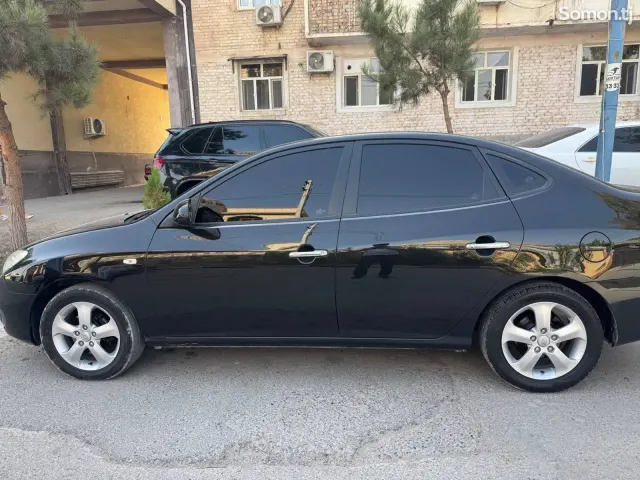 Hyundai Avante 2008 · 1.6 AT