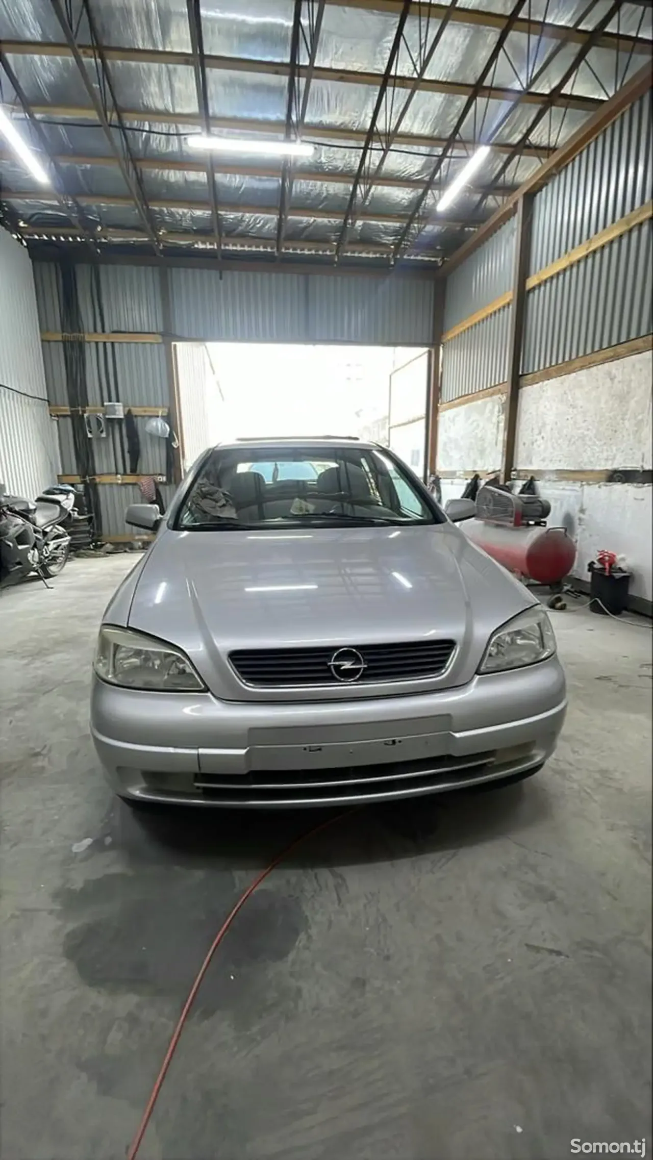 Opel Astra G 1999 · 1.6 AT