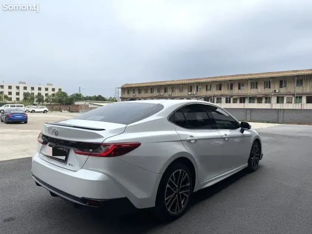 Toyota Camry 2025 · 2.5 AT