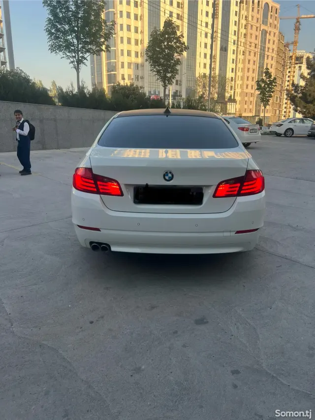 BMW 5 series 2013 · 2.0 AT