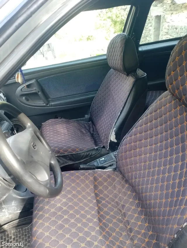 Lada (ВАЗ) 2113 2008 · 1.6 MT