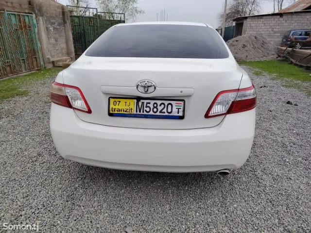 Toyota Camry 2009 · 2.4 AT