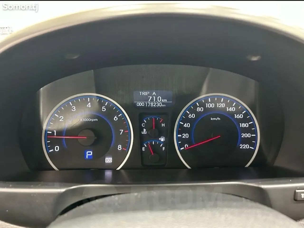 Hyundai Avante 2010 · 1.6 AT