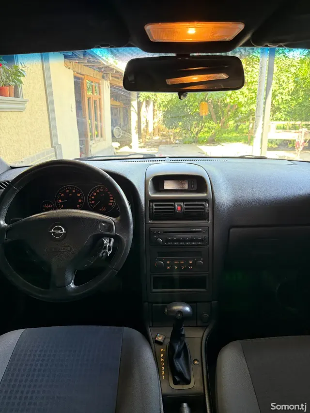 Opel Astra G 2004 · 1.6 AT
