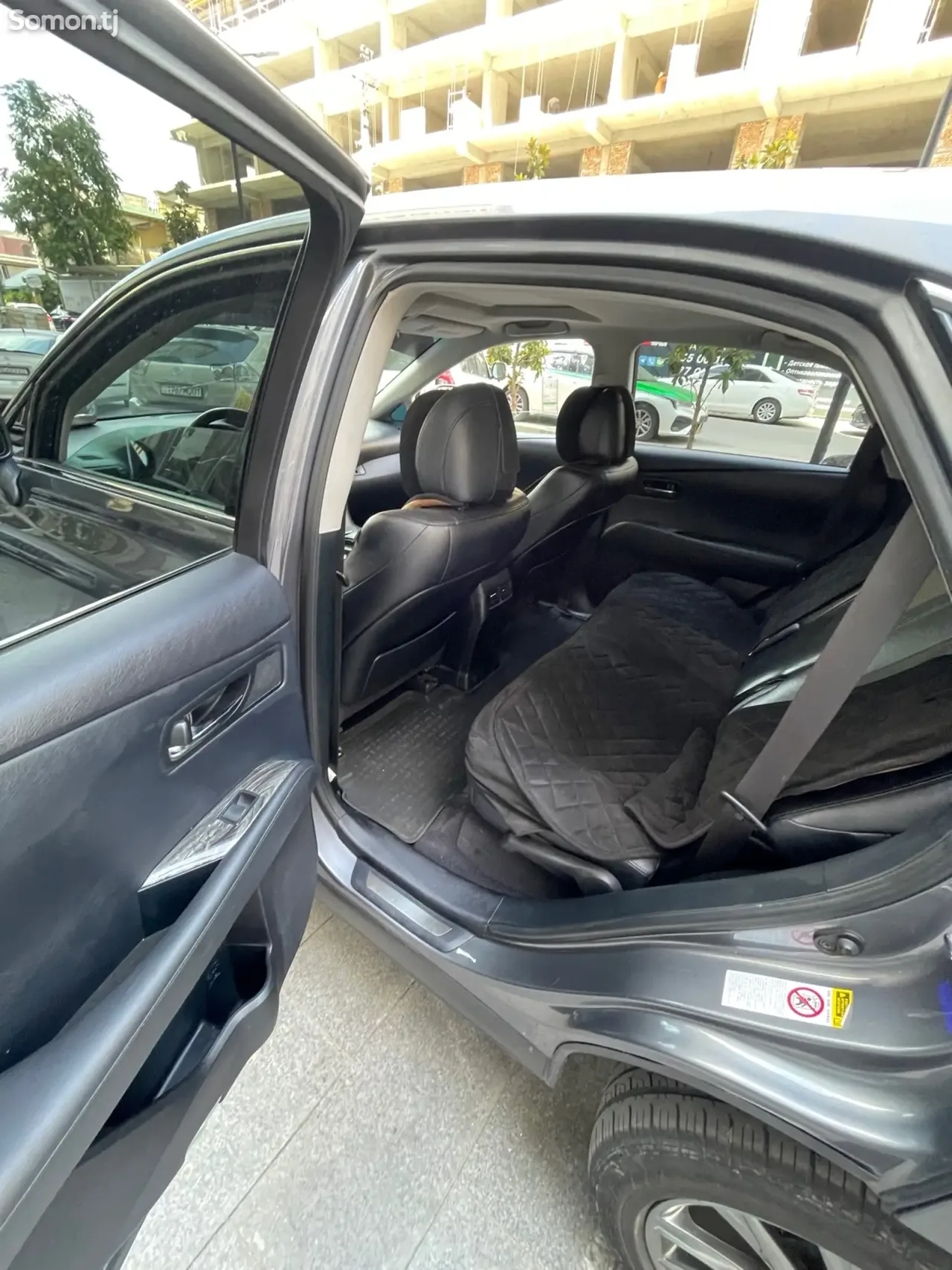 Lexus RX series 2012 · 4.5 AT