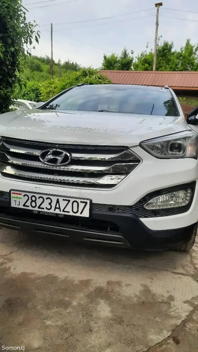 Hyundai Santa Fe 2015 · 2.0 AT