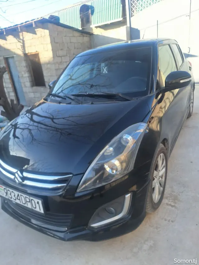 Suzuki Swift 2014 · 1.2 AT