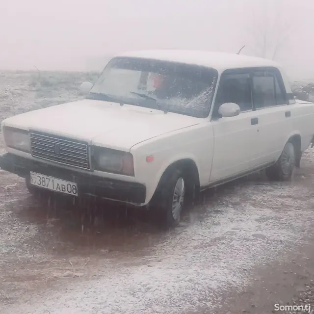 Lada (ВАЗ) 2107 2004 · 0.6 MT