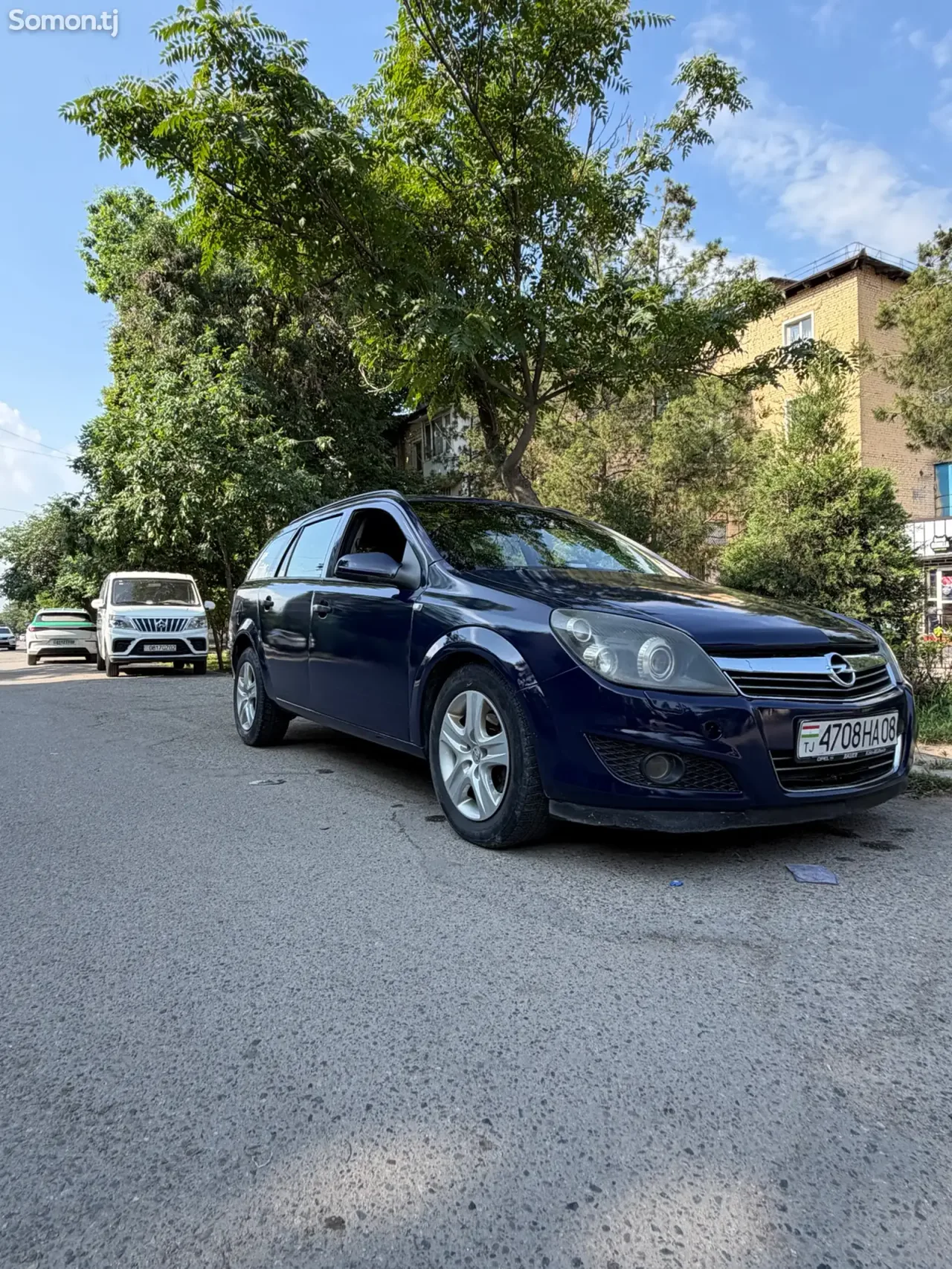 Opel Astra H 2009 · 1.9 MT