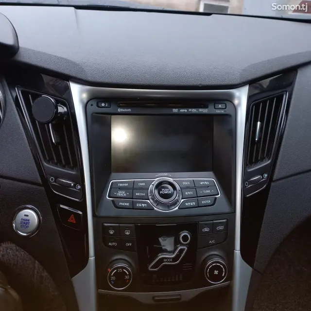Hyundai Sonata 2010 · 2.0 AT