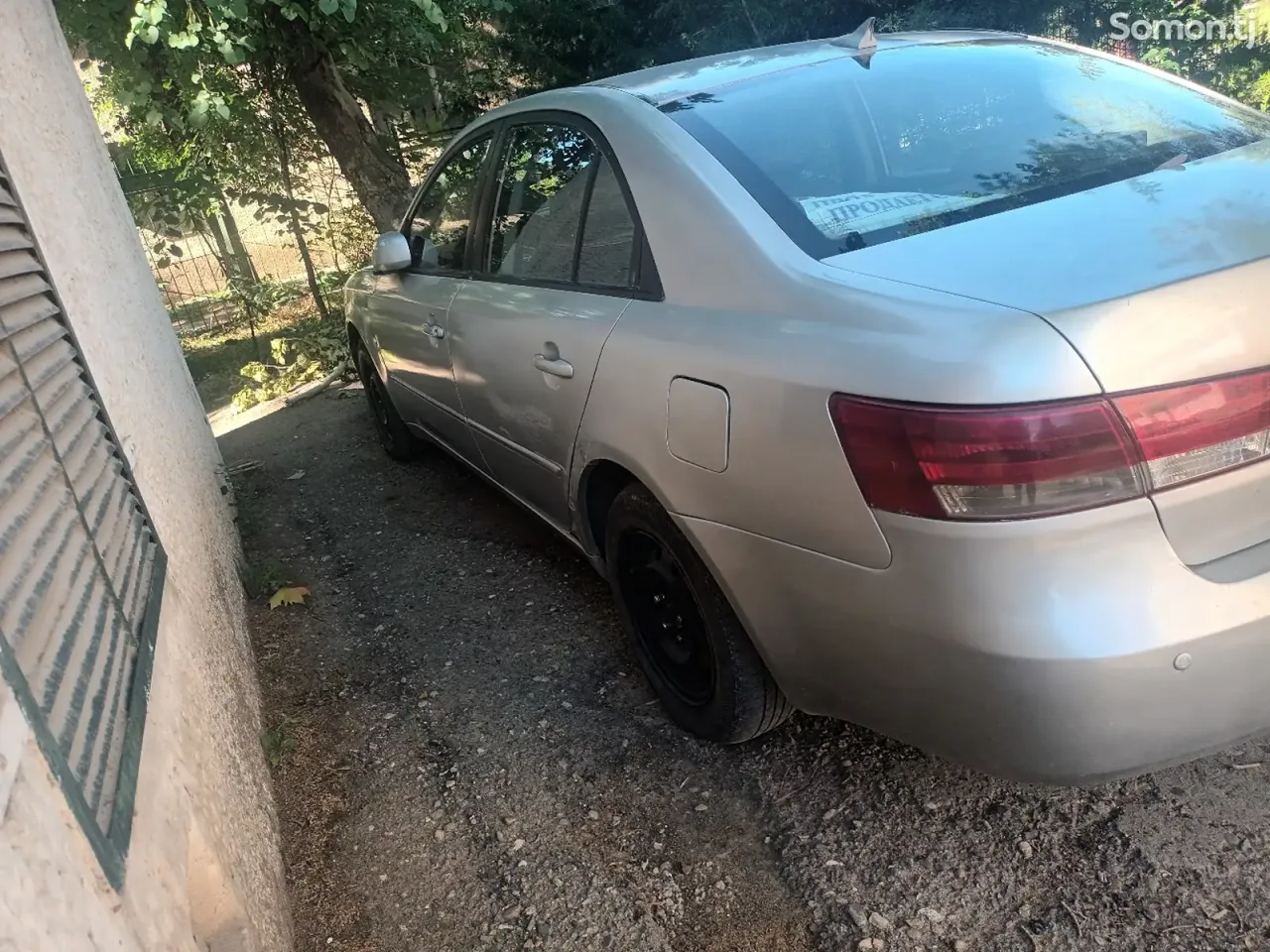 Hyundai Sonata 2007 · 2.0 AT