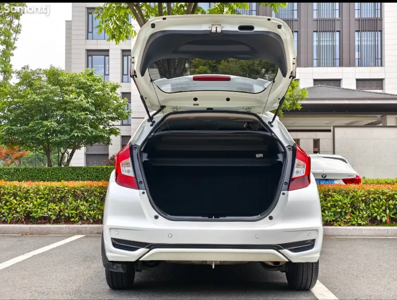 Honda Fit 2018 · 1.5 AT