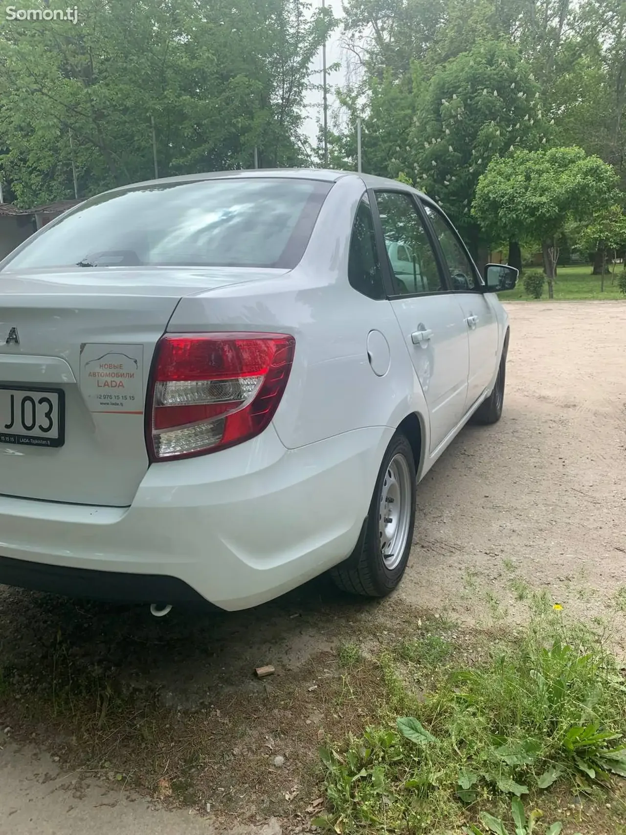 Lada (ВАЗ) Granta 2025 · 1.6 MT