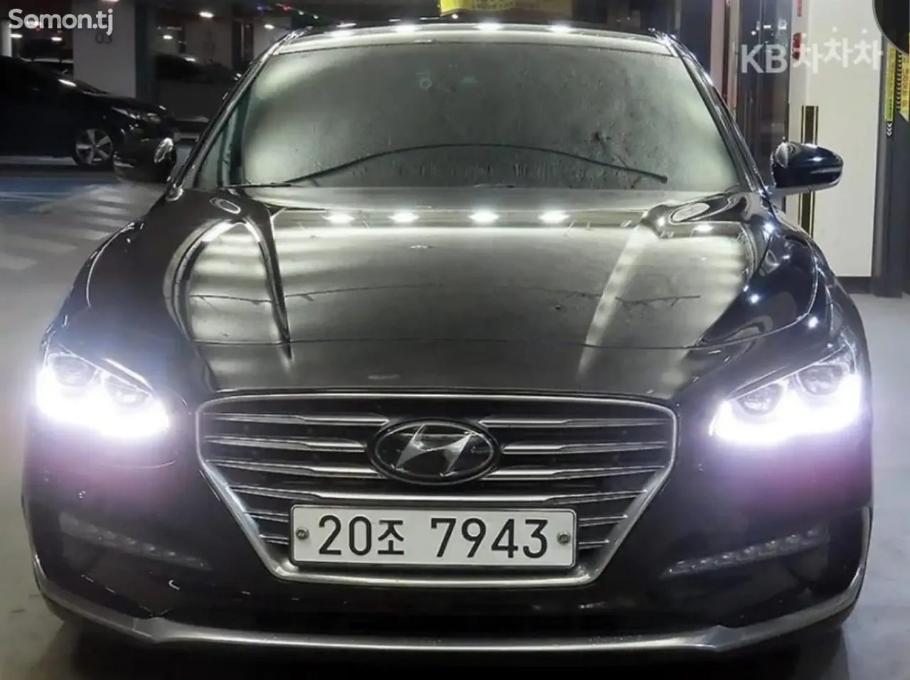 Hyundai Grandeur 2018 · 2.4 AT