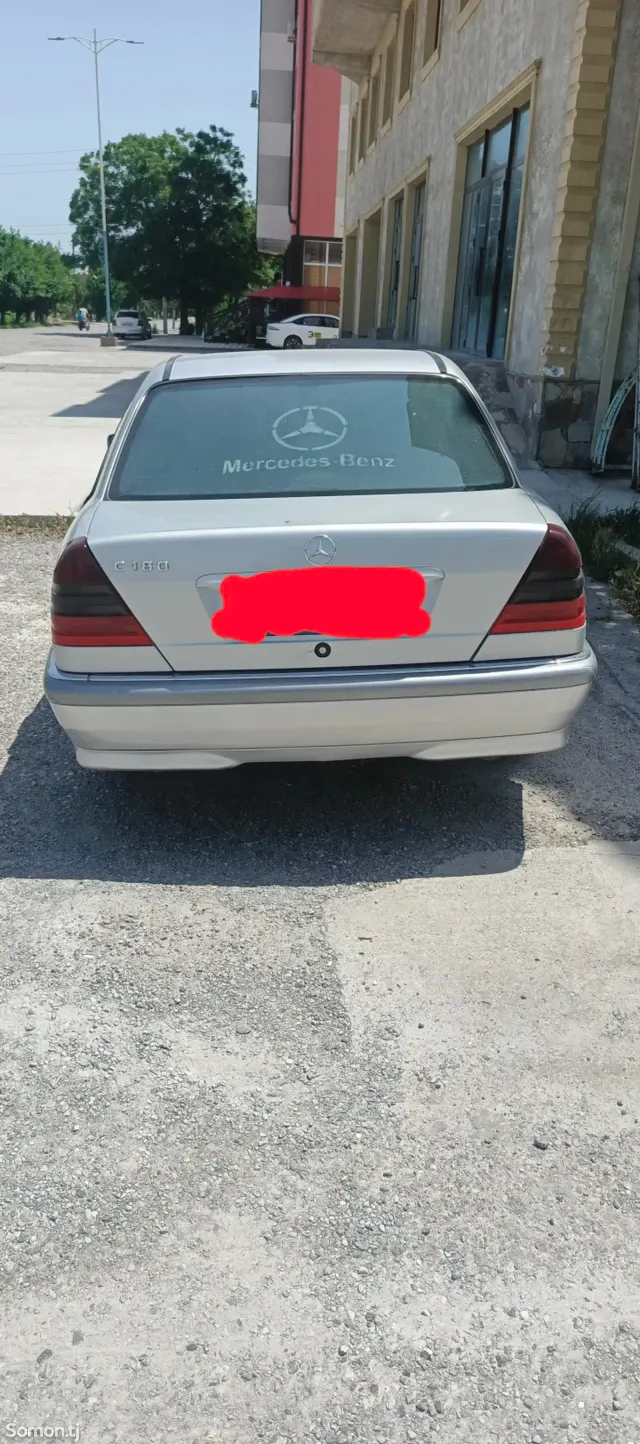 Mercedes-Benz C class 2000 · 1.8 MT