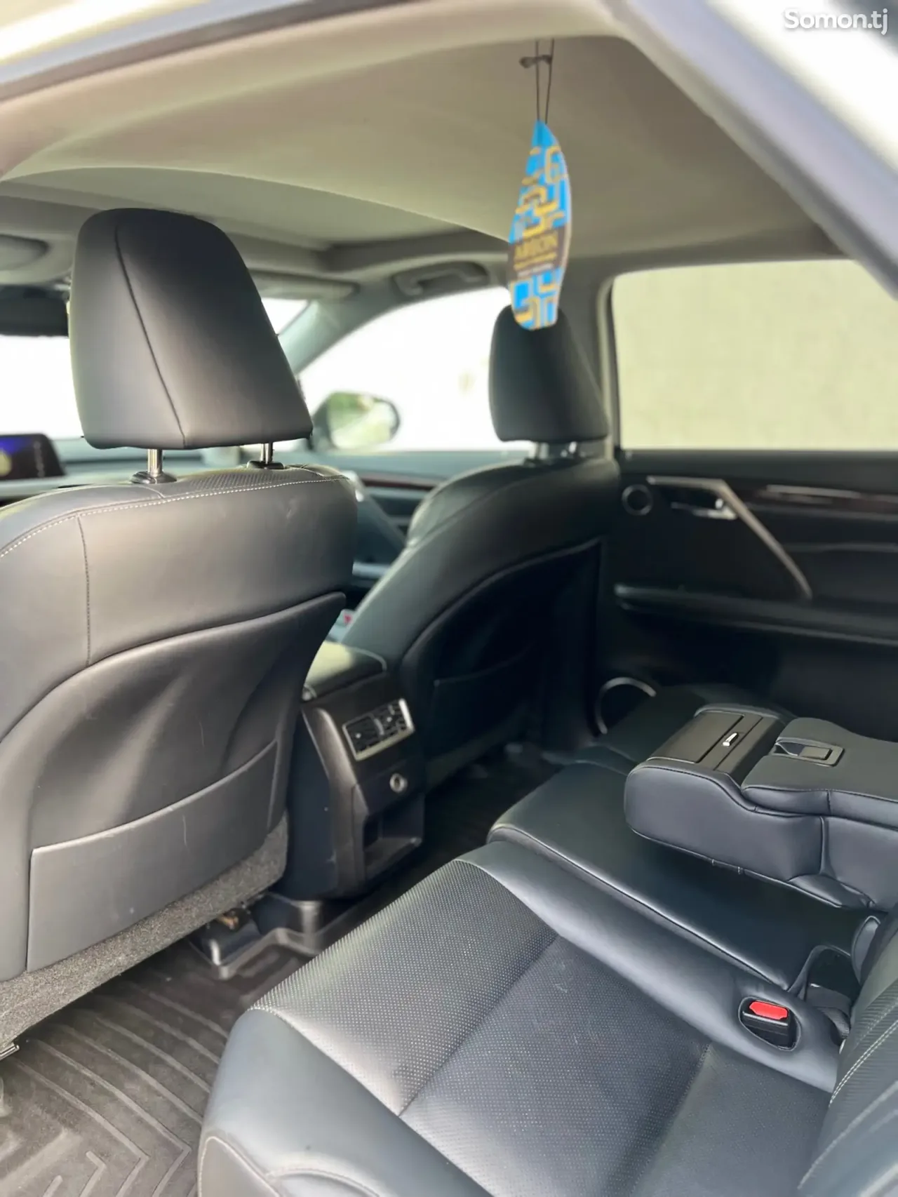 Lexus RX series 2017 · 3.5 AT