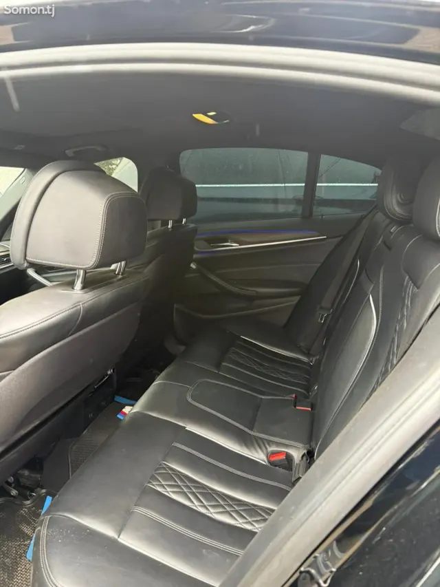 BMW 5 series 2017 · 2.0 AT