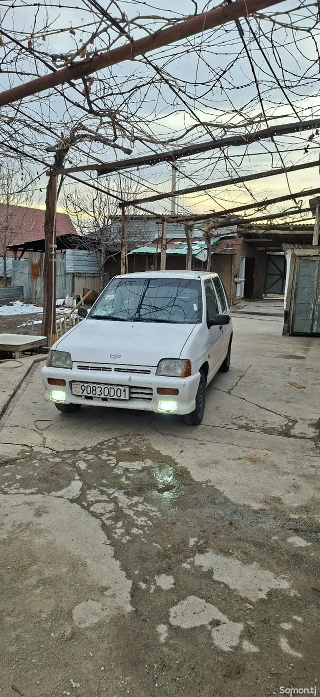 Daewoo Tico 1996 · 0.9 MT