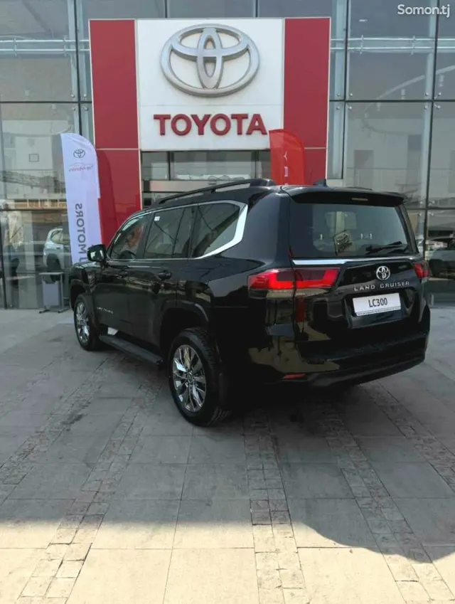 Toyota Land Cruiser 2026 · 3.5 AT