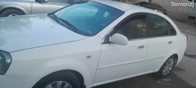 Daewoo Lacetti 2005 · 1.6 AT
