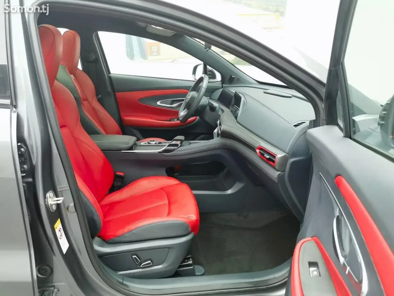 Changan UNI-T 2020 · 1.5 AT