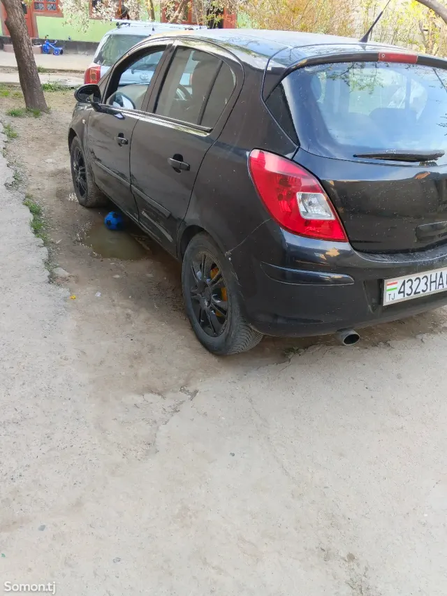 Opel Corsa 2008 · 1.3 MT