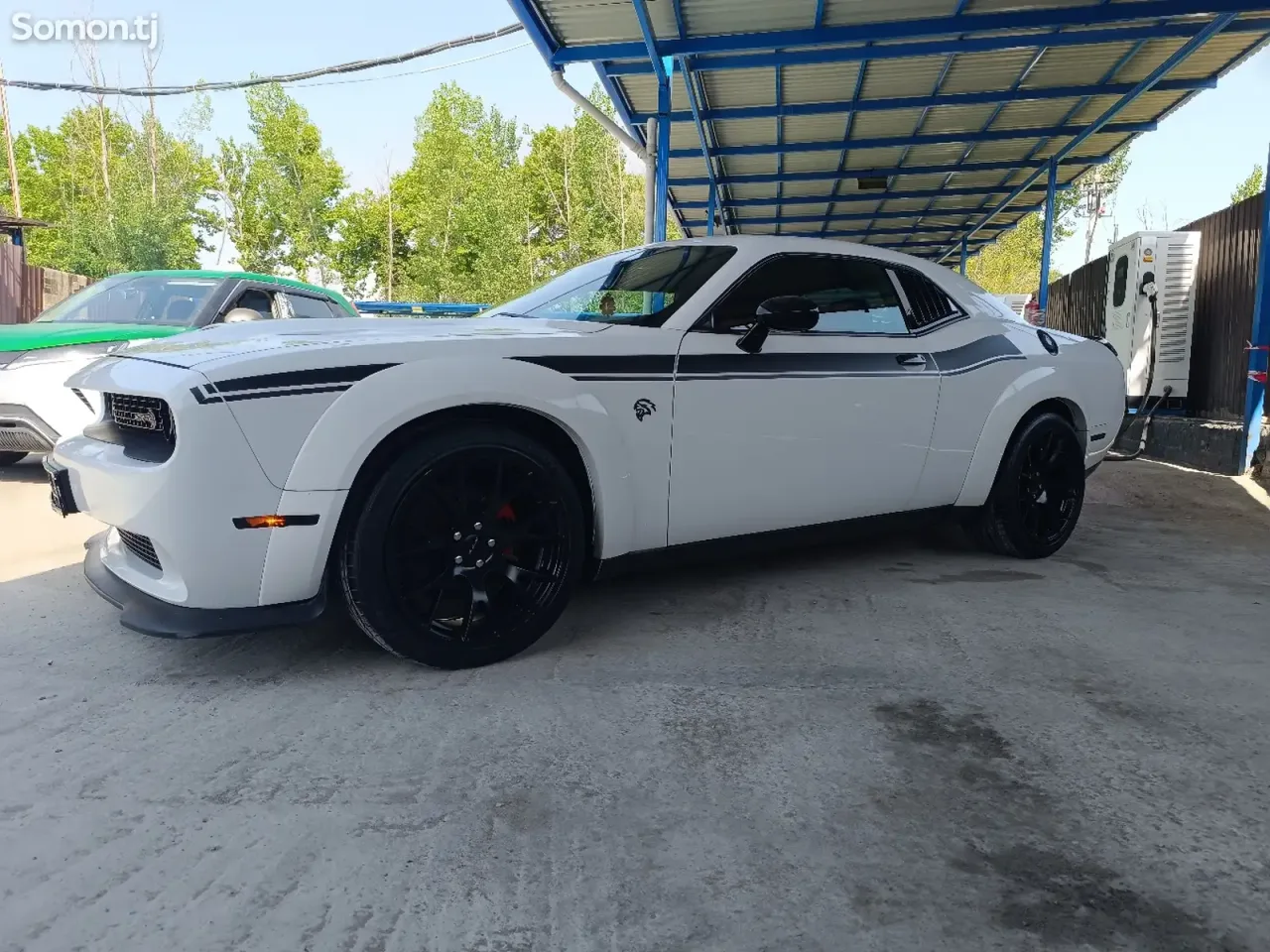 Dodge Challenger 2015 · 3.6 AT