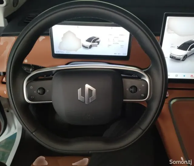Leapmotor C16 2025 · AT