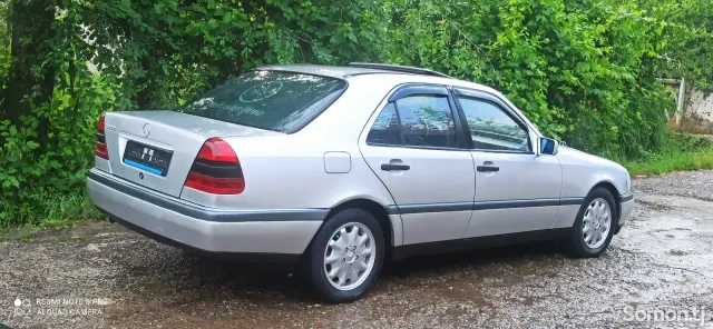 Mercedes-Benz C class 1995 · 1.8 MT