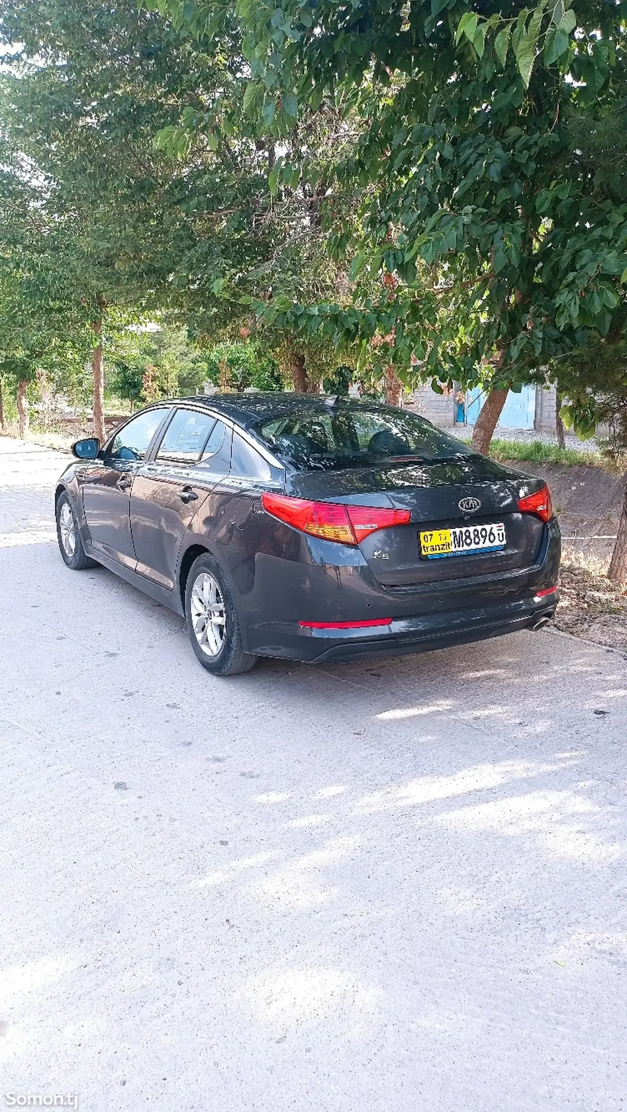Kia K5 2011 · 2.0 AT