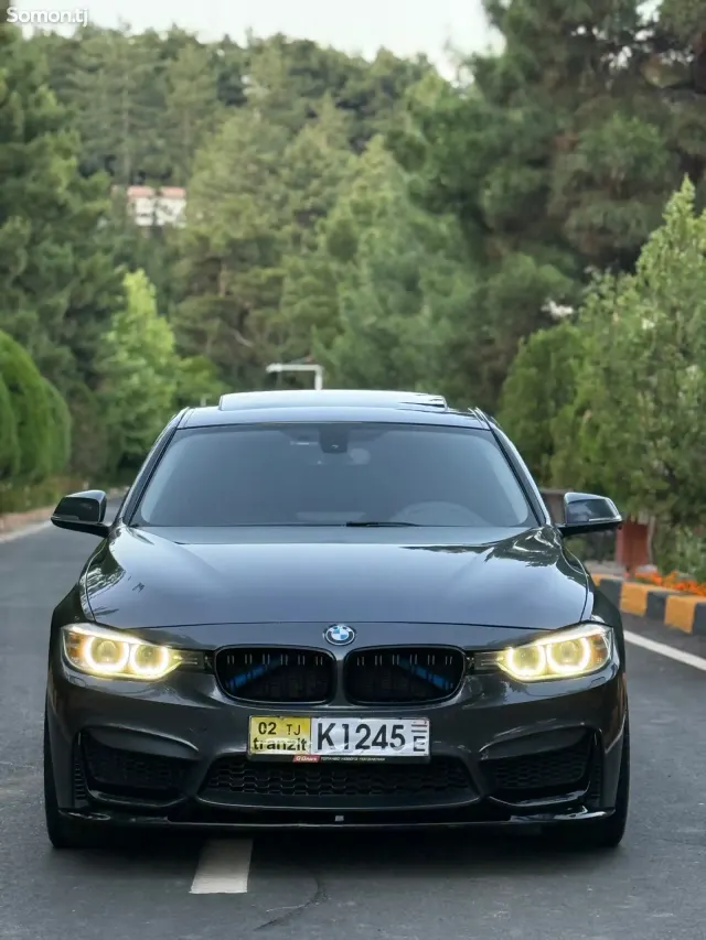 BMW 3 series 2013 · 2.0 AT