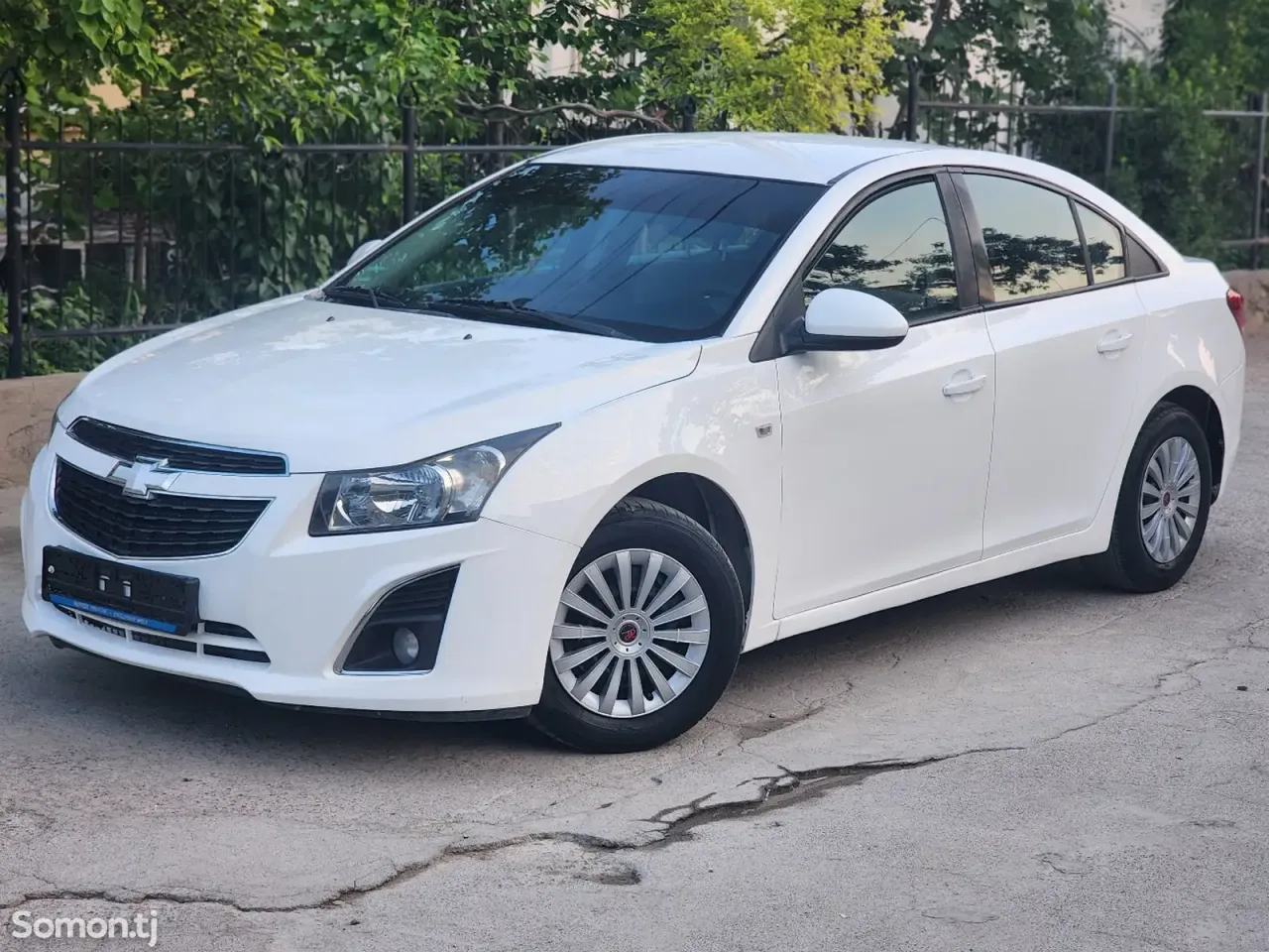 Chevrolet Cruze 2009 · 1.8 MT