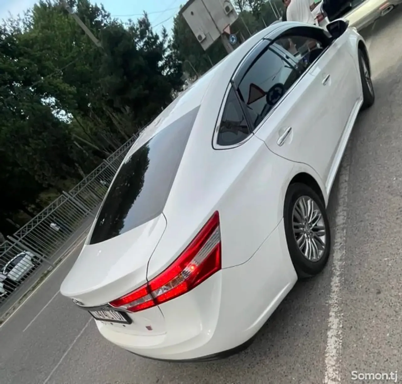 Toyota Avalon 2014 · 3.5 AT