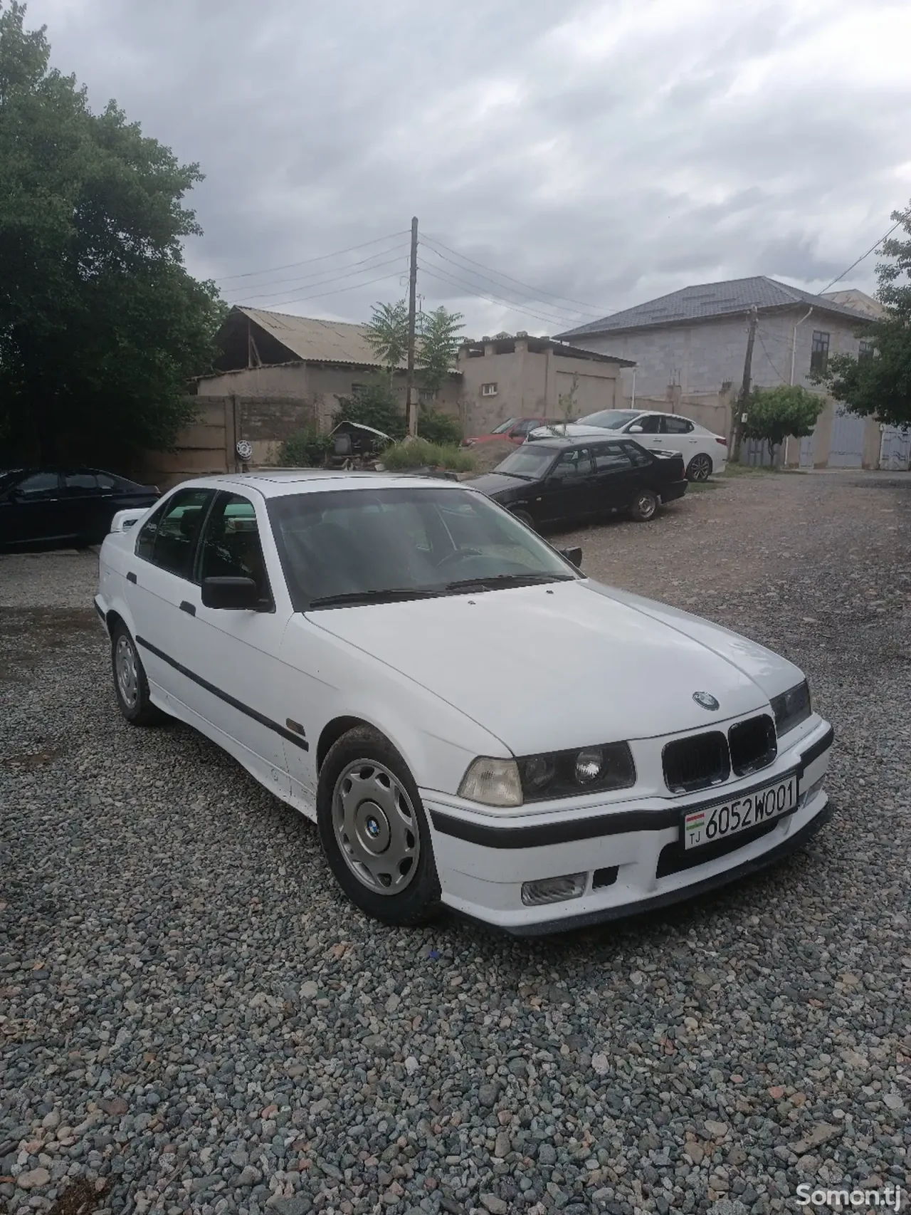 BMW 3 series 1991 · 1.8 MT