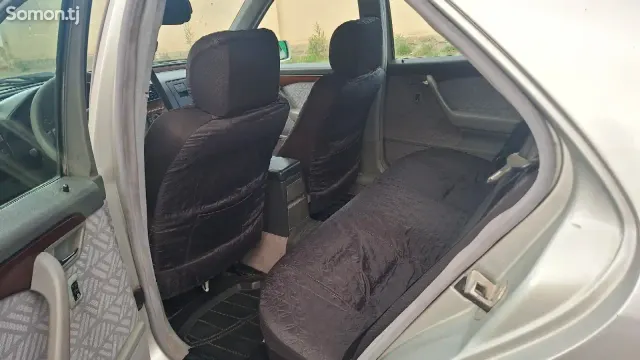 Mercedes-Benz C class 1994 · 1.8 MT