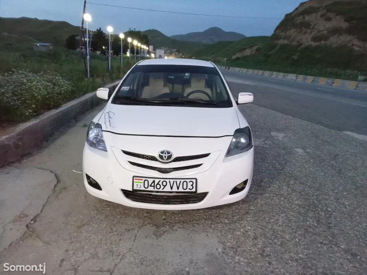 Toyota Yaris 2006 · 1.5 MT