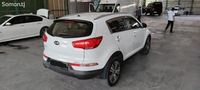 Kia Sportage 2014 · AT