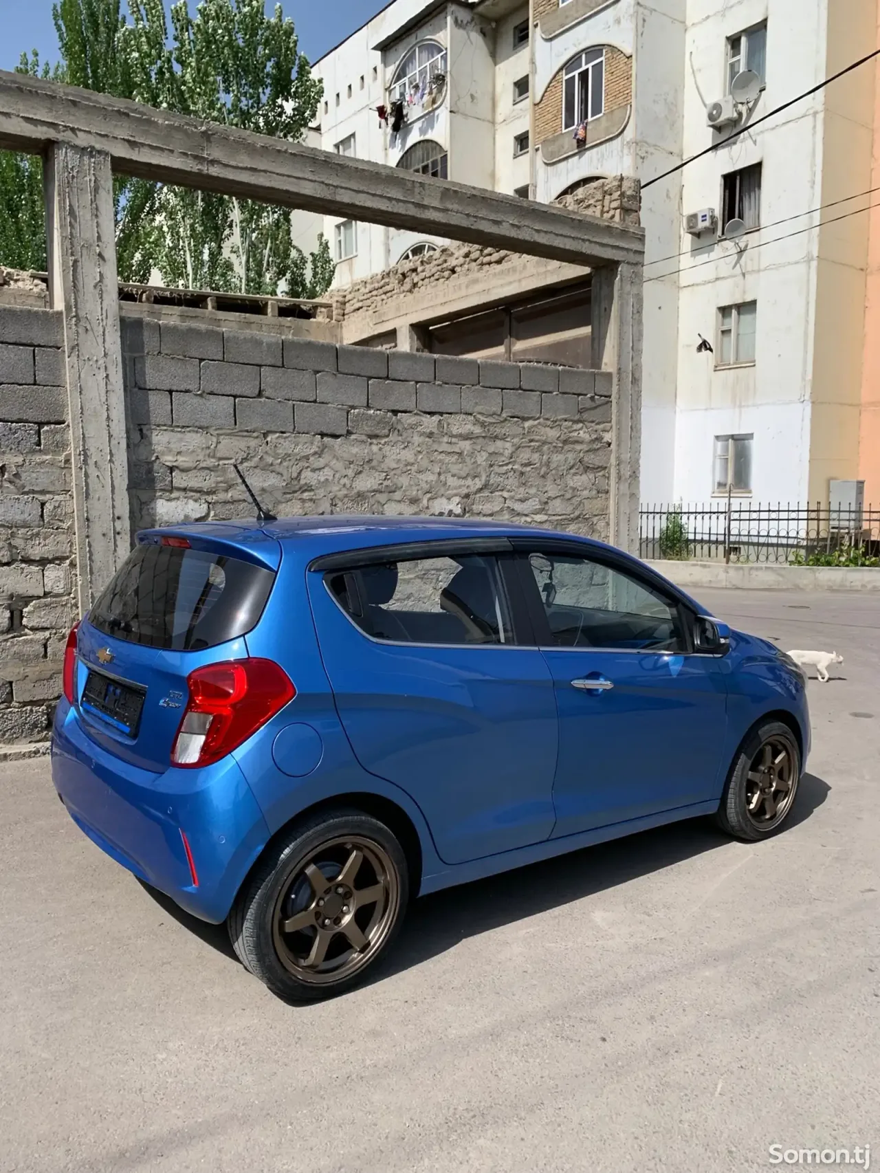 Chevrolet Spark 2016 · 1.0 AT