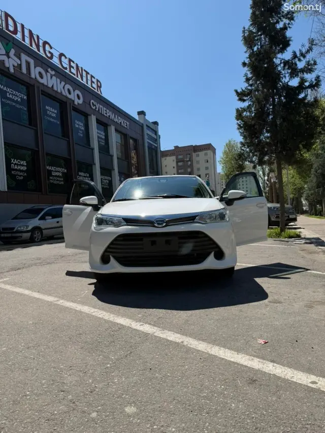 Toyota Fielder 2017 · 1.5 AT