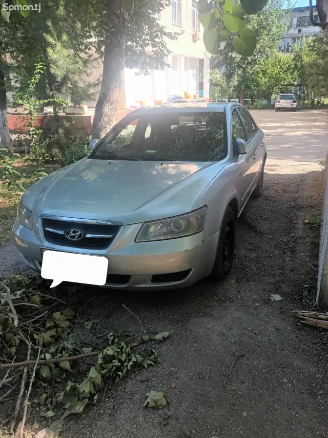Hyundai Sonata 2007 · 2.0 AT
