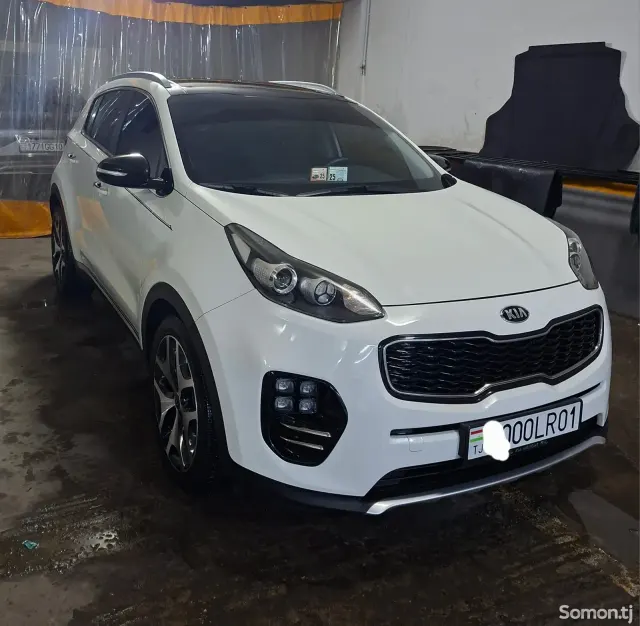 Kia Sportage 2015 · 2.0 AT