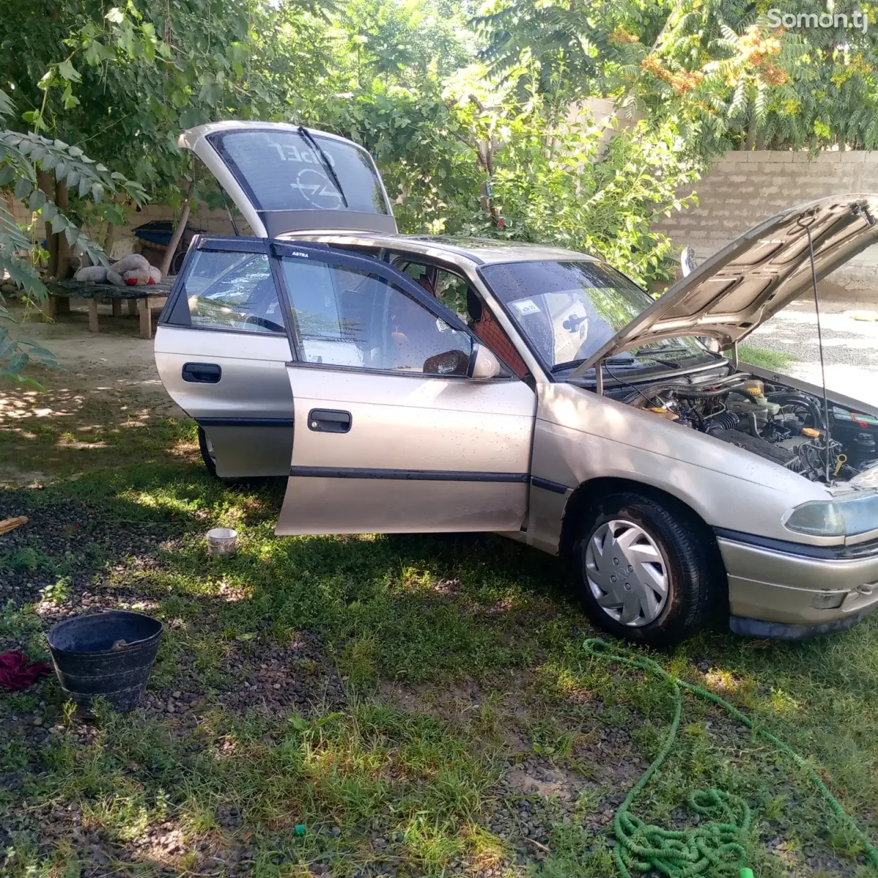 Opel Astra F 1997 · 1.6 MT