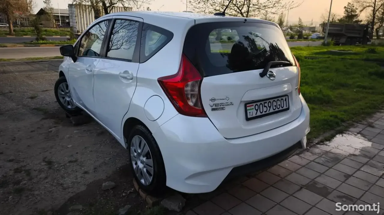 Nissan Vanette 2017 · 1.6 AT