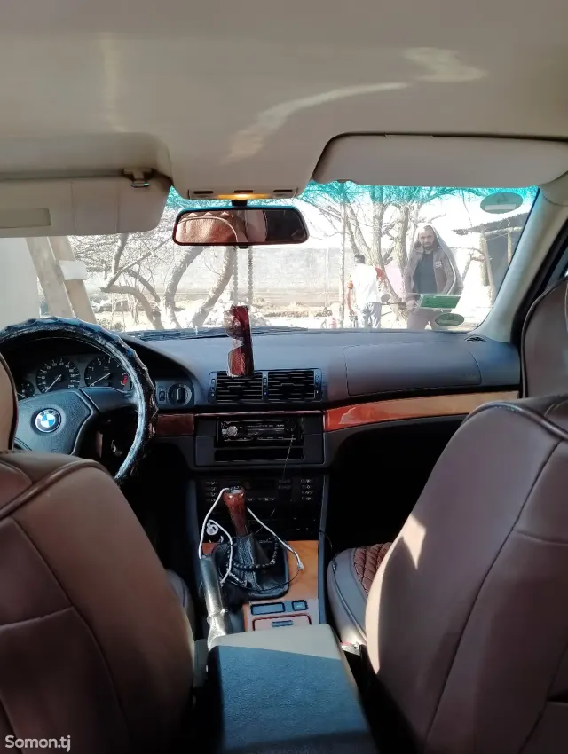 BMW 5 series 1997 · 2.0 MT