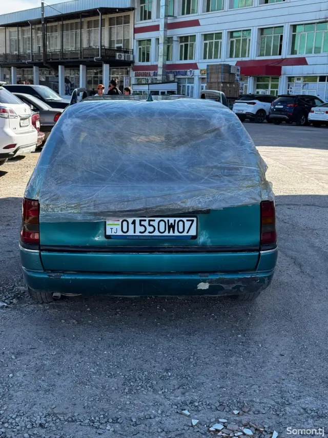 Opel Astra F 1995 · 1.6 MT