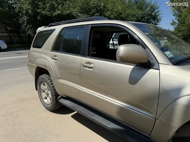 Toyota 4Runner 2005 · 4.0 AT