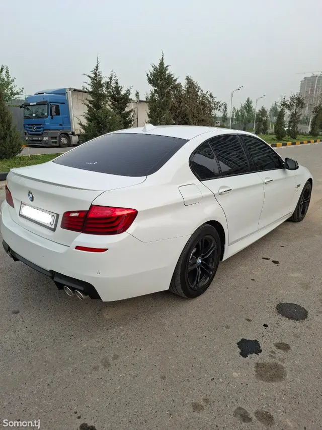 BMW 5 series 2014 · 3.0 AT